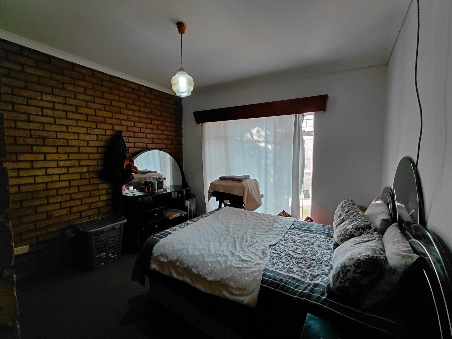 To Let 3 Bedroom Property for Rent in Roosheuwel North West